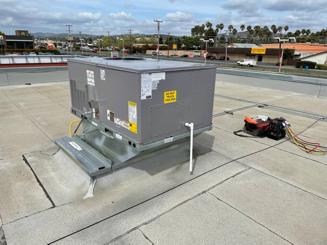 Commercial rooftop A/C - install & service — HVAC Masters, Vacaville